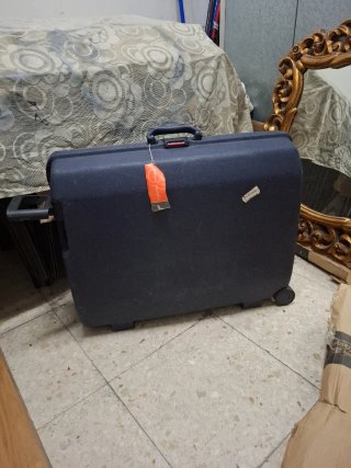 Maleta grande Samsonite negra