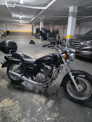 Suzuki Marauder 125 Negra/Gris