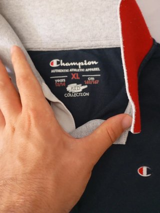 Polo Champion azul y rojo