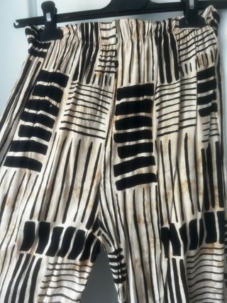 Pantalón Verano Estampado Beige/Negro Talla Única