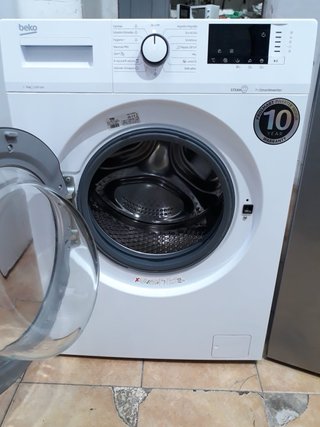 Nevera BEKO 2m + Lavadora BEKO