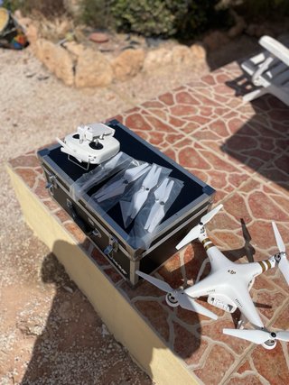 DJI Phantom 3 Drone Profesional