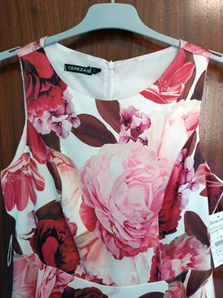 Vestido CEREZAS floral rosa y rojo Talla M