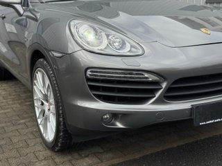 Porsche Cayenne 2011