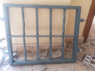 Reja hierro pequeña