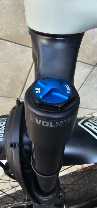 Mondraker Crafty Carbon R 2025