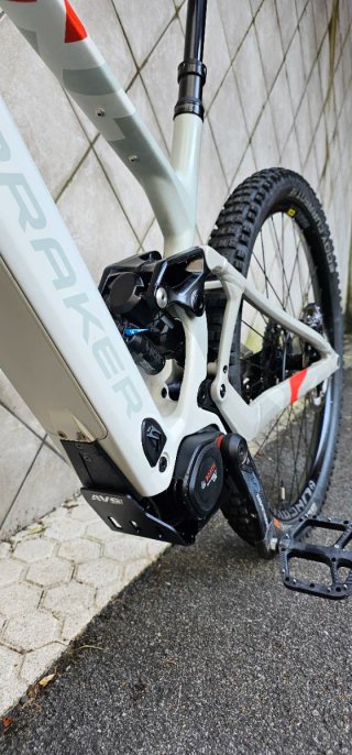Mondraker Crafty Carbon R 2025