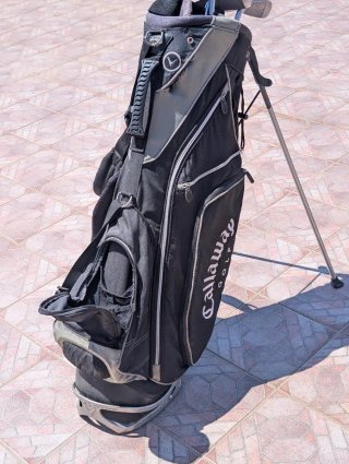 Sacca da golf Callaway con mazze