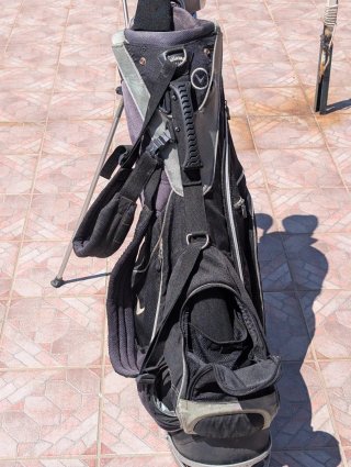 Sacca da golf Callaway con mazze