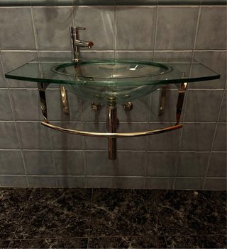 Lavabo de cristal templado suspendido
