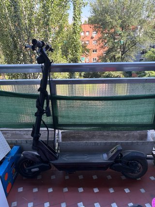 Patinete Eléctrico Cecotec Bongo Y65