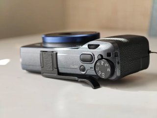 Ricoh GRIIIX Urban edition + Funda