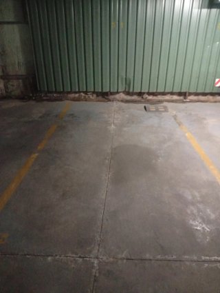 Alquila plaza de garaje amplia.SOLO JULIO Y AGOSTO