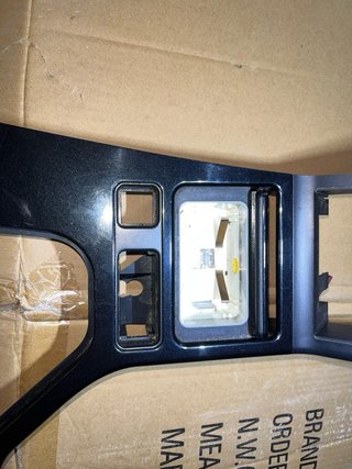 Moldura Central BMW E39 Negra