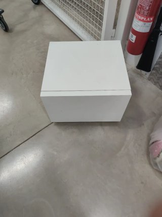Mesita de noche acrílica blanca con cajón