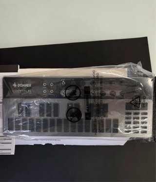 Donner Essential B1 Sintetizador Analógico