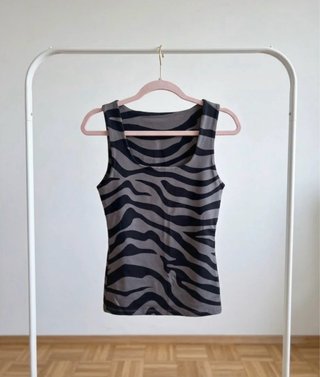 Top tirantes estampado cebra