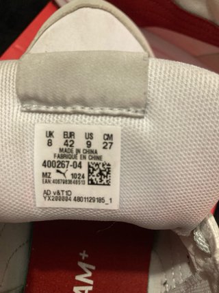 Zapatillas Puma Blancas y Rojas