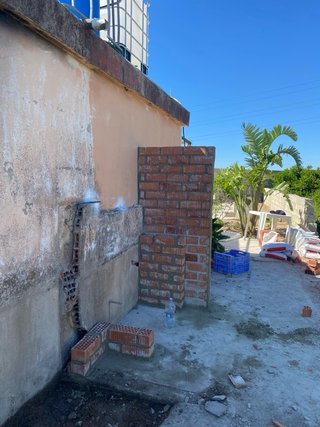 Barbacoa  y paellero de obra