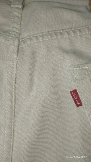Bermuda beige Levi's Talla W34 L36
