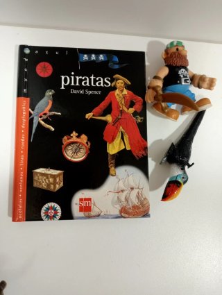 Libro interactivo Piratas