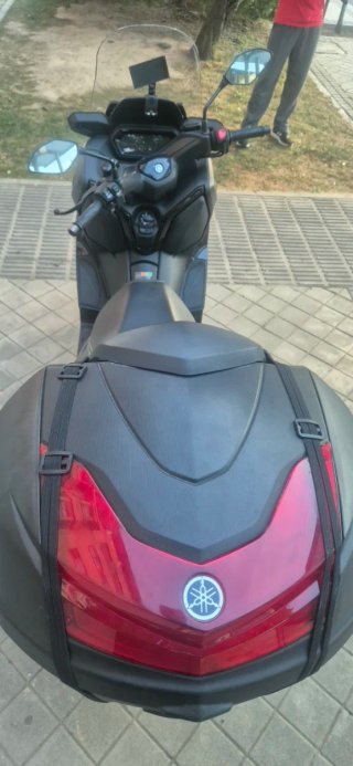 Yamaha XMAX 300 cc 2024 - 31 km