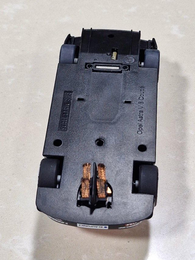 Scalextric opel astra V8