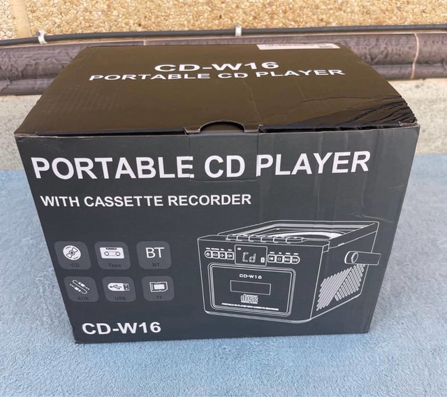 Reproductor CD/Casete Bluetooth Recargable Blanco