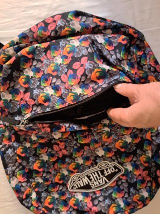 Mochila Vans Estampado Floral Arcoíris