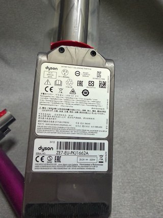 Dyson V10 Aspiradora Inalámbrica