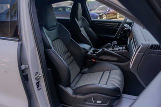 PORSCHE CAYENNE COUPE E-HYBRID 462 CV