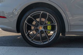 PORSCHE CAYENNE COUPE E-HYBRID 462 CV