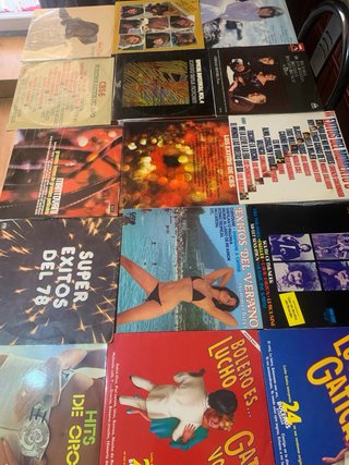 126 Vinilos Variados