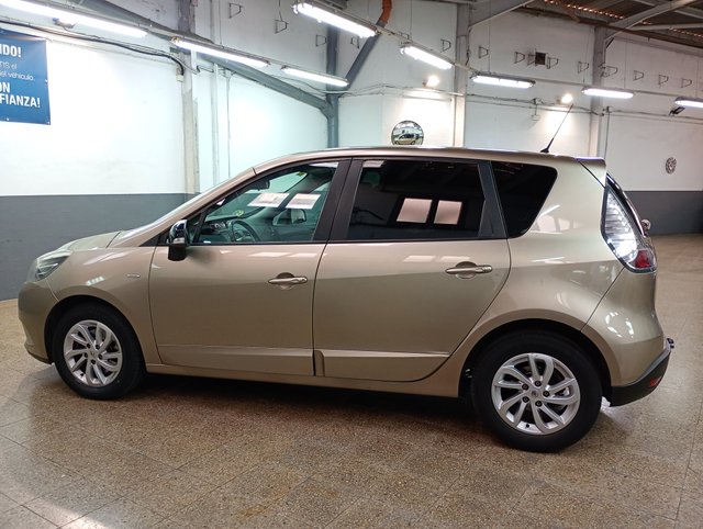 Renault Scenic Limited dCi 110 cv