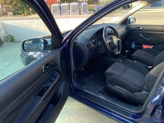 Volkswagen Golf GTI, 2003
