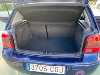 Volkswagen Golf GTI, 2003