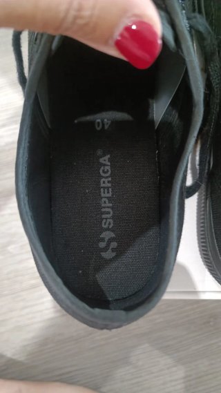 Superga Negras Talla 40