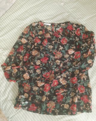 Blusa Promod floral manga larga