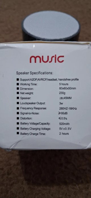 Mini Altavoz Bluetooth Negro y Dorado