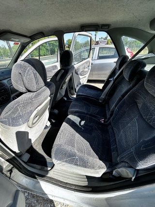 Renault Scenic 2000 1.300€ (Negociables)