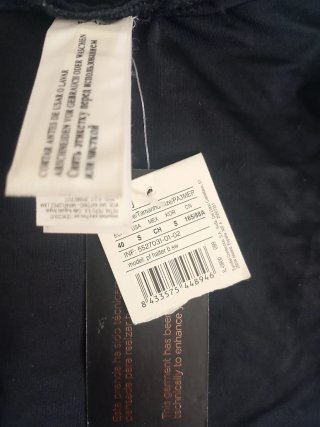 Bañador negro con detalle de anilla