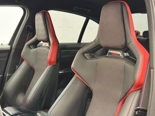 BMW M3 CS
