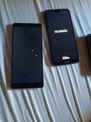 Lote de 7 móviles (Sony, Samsung, Nokia, Huawei)