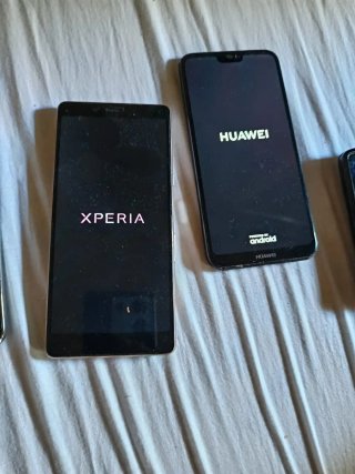 Lote de 7 móviles (Sony, Samsung, Nokia, Huawei)