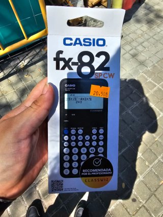 Calculadora Casio fx-82SP CW Iberia