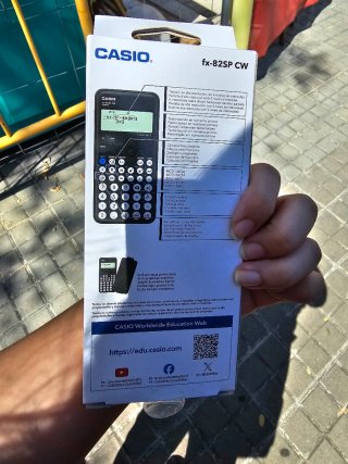 Calculadora Casio fx-82SP CW Iberia