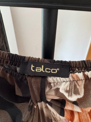 Abito lungo e con stampa floreale/animalier