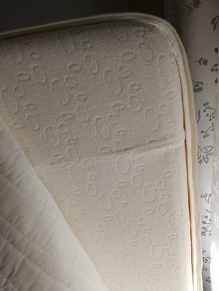 COLCHÓN DE LÁTEX 1,20 X 1,90 CM.+SOMIER+ROPA CAMA
