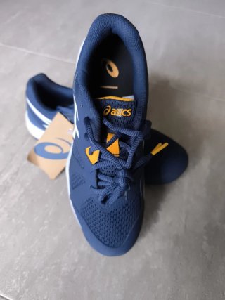 Zapatillas pádel Asics nuevas Talla 39.5