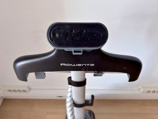 Plancha Vertical Rowenta IS6200 Compact Valet
